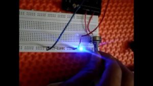 Project Arduino dengan potensiometer dan LED