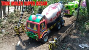 TRUK MOLEN FUSO BESAR - TRUCK MIXER NGECOR JALAN | MOBIL COR BETON